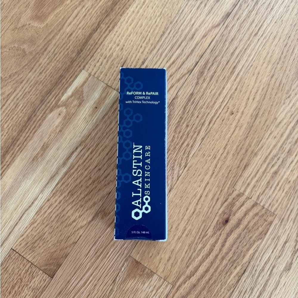 Alastin Skincare ReFORM & RePAIR COMPLEX with TriHex Technology